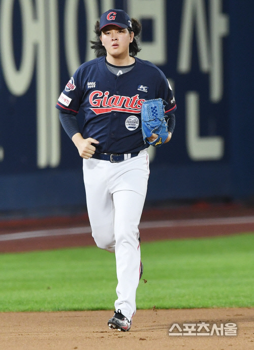 [포토] 롯데 김원중, 승리에 마침표를 위해!