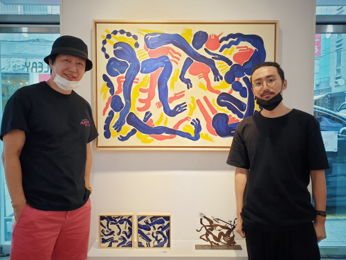 배우 김수로, 신진 미술 작가 작품 구매하며 젊은 작가 응원