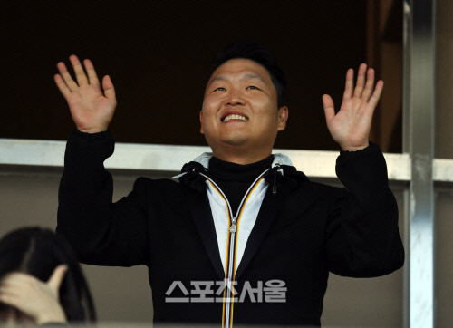 싸이에 흠뻑 빠질 준비 됐나요? 18일 '싸이 흠뻑쇼' SBS로 특집방송