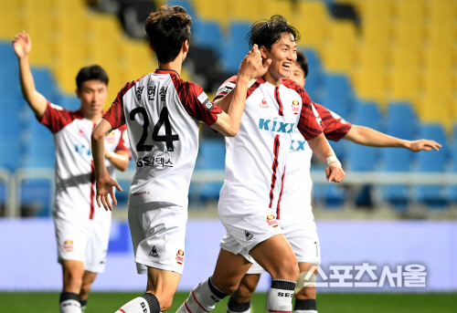 [포토] FC서울 윤주태, 골에 기뻐했지만...