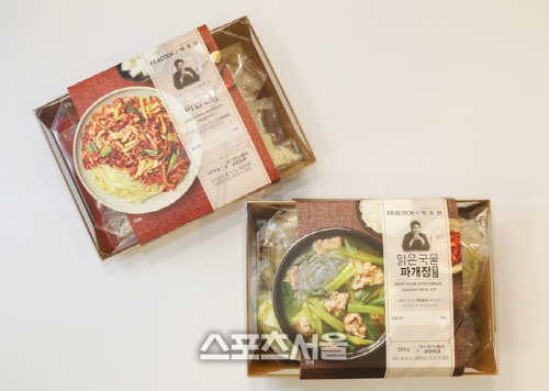 이마트, 백종원 손 잡고 코로나 시대 겨냥 밀키트 신제품 출시