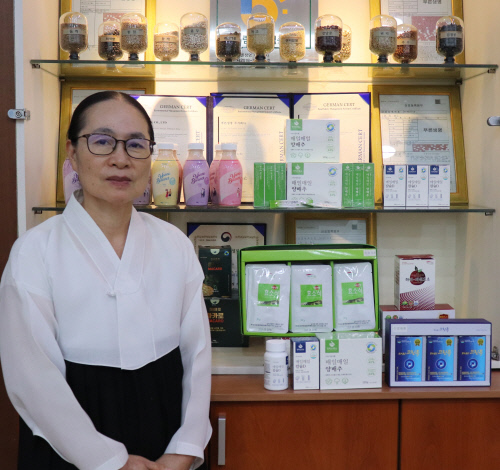 (주)푸른생명 최영란 대표