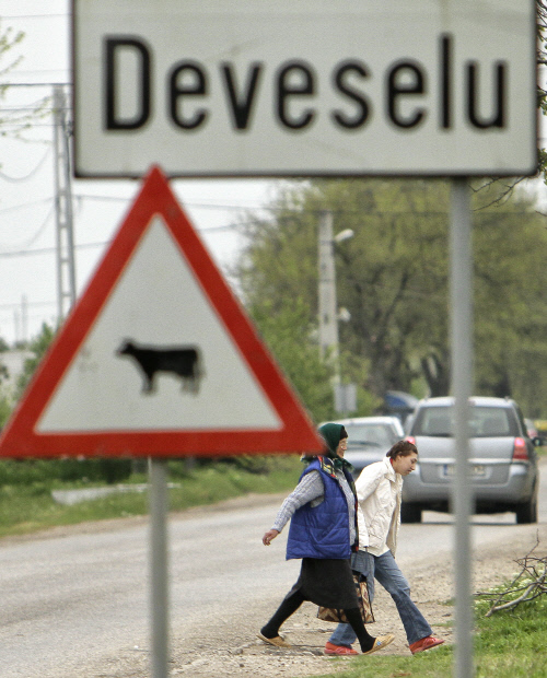 사망 후에도 열렬한 지지로 당선된 루마니아 시장