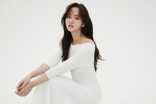 배우 김소현, '달이 뜨는 강' 여자 주인공 평강 役 출연 확정[공식]