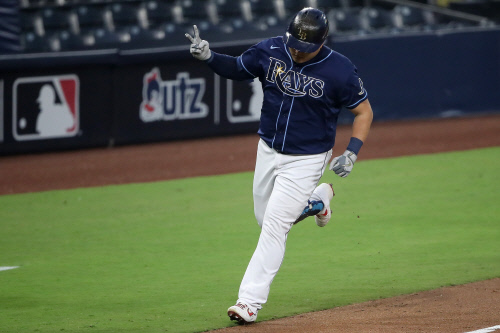 BBA-BBN-BBO-SPO-DIVISION-SERIES---NEW-YORK-YANKEES-V-TAMPA-BAY-R