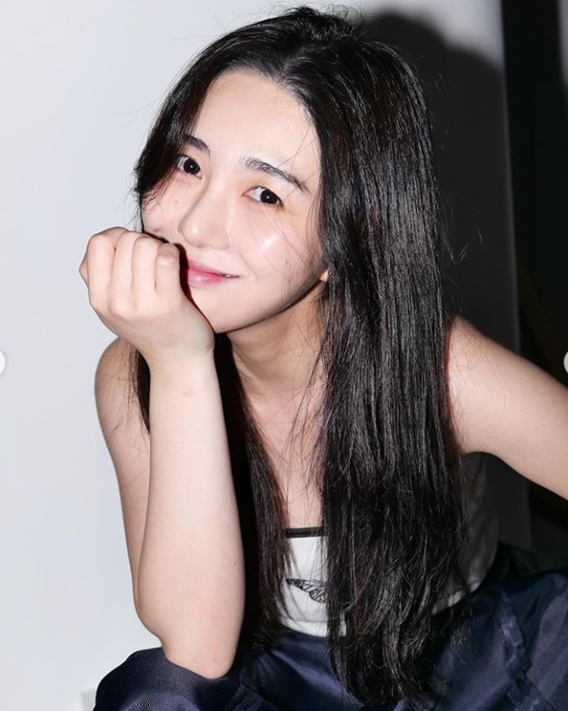 '악성댓글 공개' 권민아 "화풀려고 올린 것, 정말 '닭'쳤더라. 걱정마시라" 근황 공개