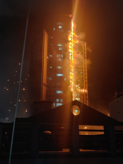 울산 주상복합 화재에도 사망자 '0명'인 건 '신속한 대처 덕분'