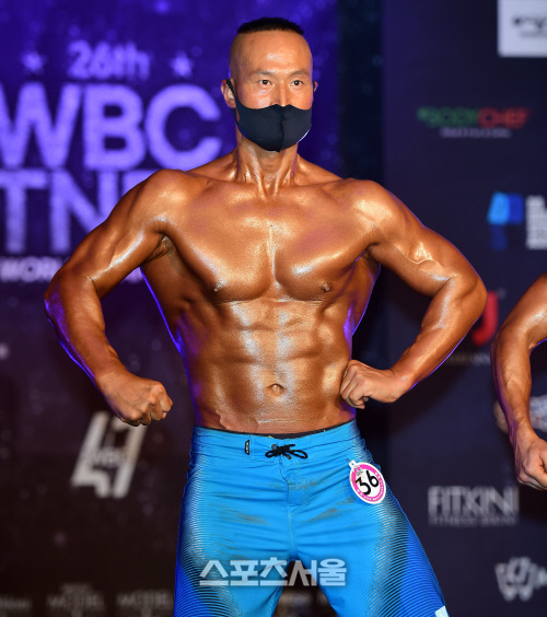 건강전도사 아놀드 홍, WBC 피트니스를 빛내는 장년의 열정[포토]