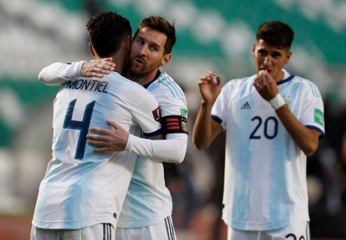SOCCER-WORLDCUP-BOL-ARG/REPORT