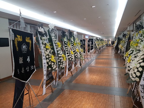 4인 가구 중 두 가구는 상조 가입, 국내 상조 회사 ‘훈풍’…전문성 갖춘 업체 통해 가입해야 만족도 高