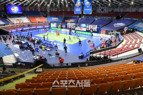 [포토]무관중 V리그 개막, 관중 입장은 31일부터