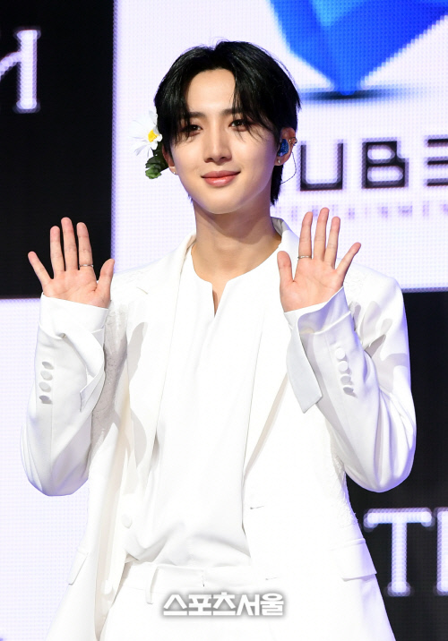 큐브 측 "펜타곤 후이, 12월 3일 입소…사회복무요원 복무"[공식]