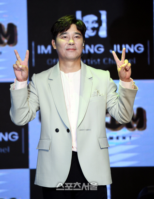 [포토] 임창정 '쌍 V 포즈'