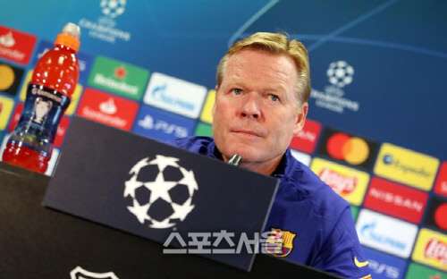 로날드 쿠만 FC바르셀로나 감독