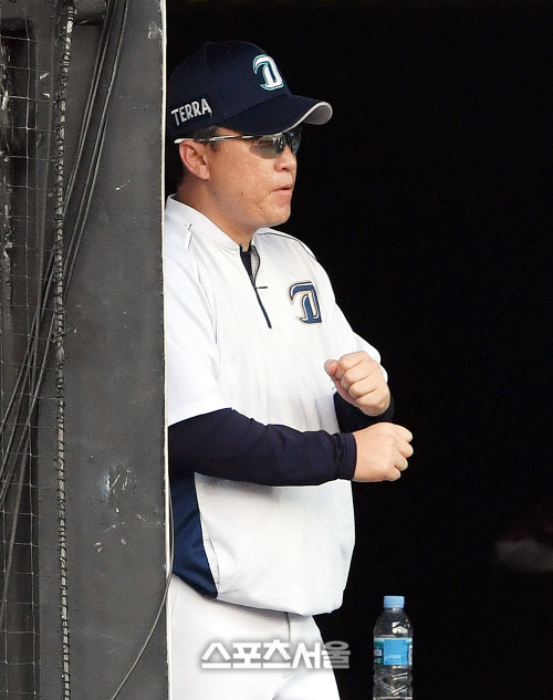 정규시즌 우승을 눈 앞에 둔 NC 이동욱 감독을 주목해야 하는 이유