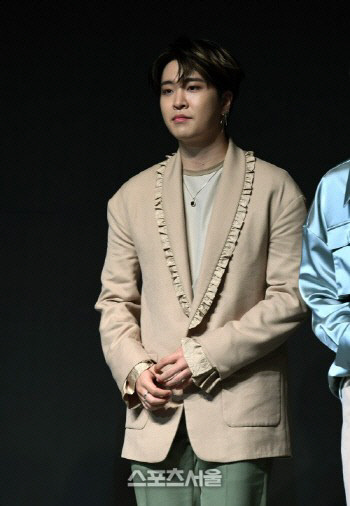 JYP 측 "갓세븐 영재 관련 주장 네티즌 미팅. 어떠한 근거도 제시 못해"