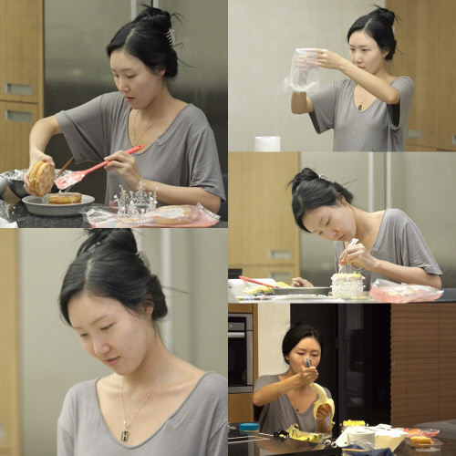 201022 - MBC [나 혼자 산다] 화사, 친언니를 위한 결혼 케이크 만들기!