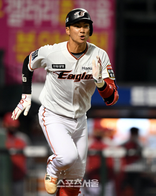 [포토] 박상언, 8회 2루타