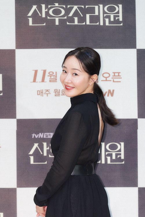 '산후조리원' 엄지원 "동시대 사는 또래 여자로서 공감…엣지있는 드라마"