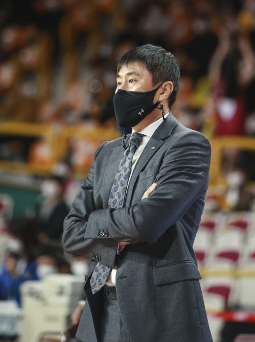 매번 같은 실수에, 삼성 이상민 감독 "딱히 물어볼 것도 없죠?" [현장안테나]