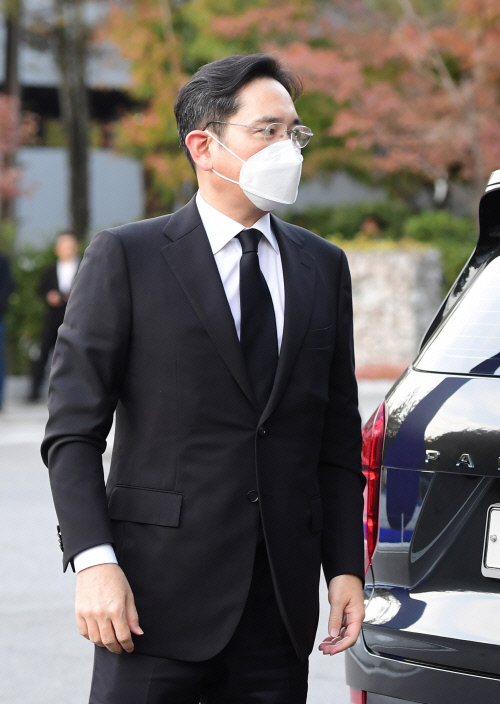 이건희 회장 주식 평가액만 18조원…상속세만 10조원 이상