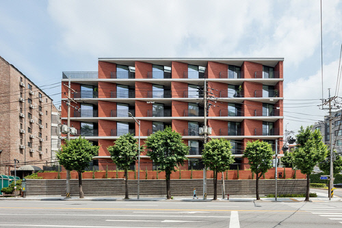 0003405902_001_20200911094815329