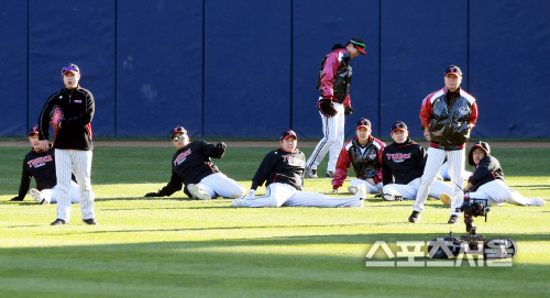 [포토] LG 트윈스, 차분하게...준PO 준비!