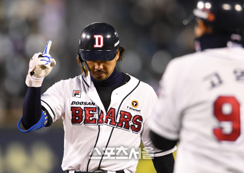 [포토]두산 오재원, 1타점 더!