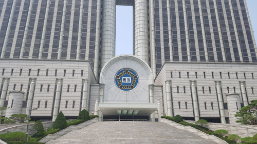 고 장자연 사건 위증한 소속사 대표 재판에 방용훈·방정오 증인 채택