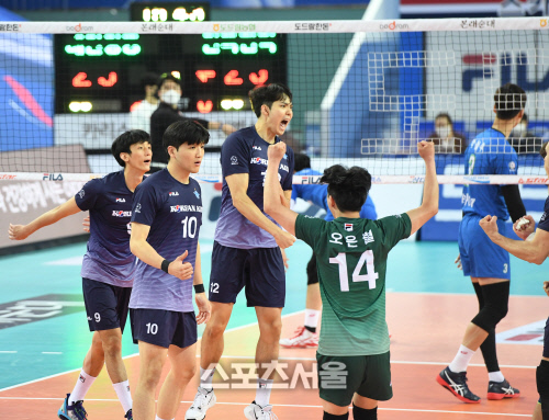 [포토] 대한항공 점보스, 한국전력에 3-0 셧다운 승리!