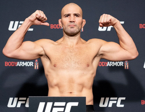 타이틀샷을 요구한 테세이라, 아데산야보다 내가 먼저 블라코비치와 싸워야 돼!