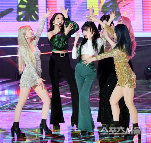 [포토] 여자친구 컴백, 어떻게 달라졌을까?