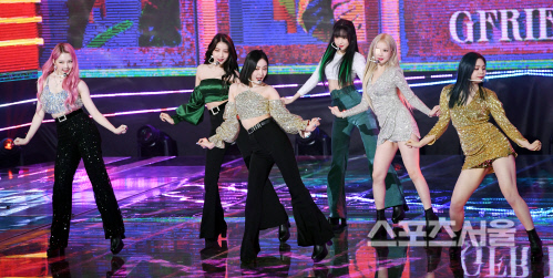 [포토] 여자친구, 흥겹게~