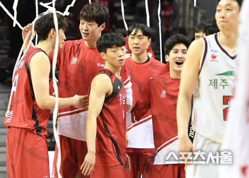 [포토] 안양  KGC, 오리온에 81-73 승리!