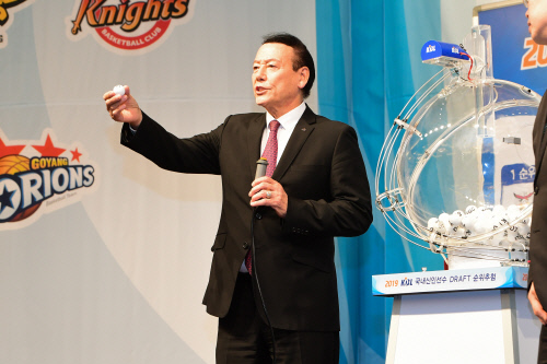KBL 신인선수 드래프트 구단 순위 추첨 행사 열린다