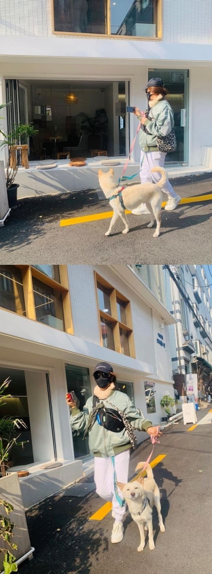 완전무장한 엄정화, 반려견 슈퍼와 행복한 나들이[★﻿SNS]