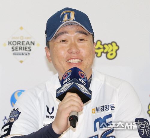 [포토] NC 이동욱 감독, 통합 우승에 도전합니다!