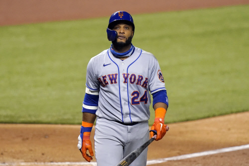 Mets-Cano Suspended Baseball