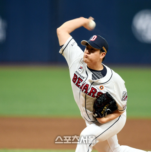 [포토] 역투하는 두산 김강률