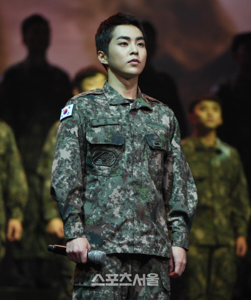 엑소 시우민, 오는 12월 6일 전역 "현재 말년 휴가 中"[공식]