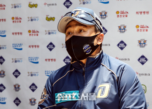 [포토] 이동욱 감독 '오늘 끝낸다'