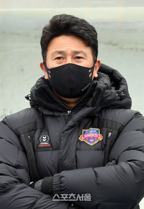 [포토]수원FC 김도균 감독, 5년 만의 승격을 향해!