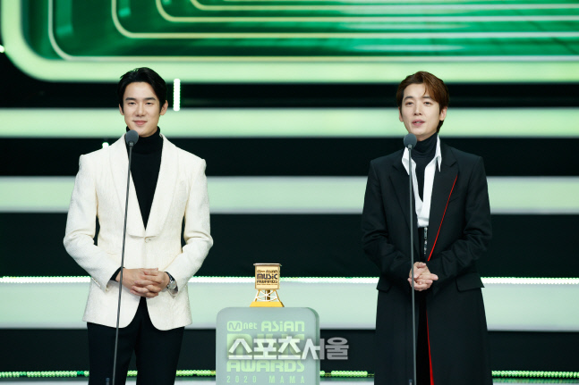 [포토] 유연석-정경호 '훈남 미소'