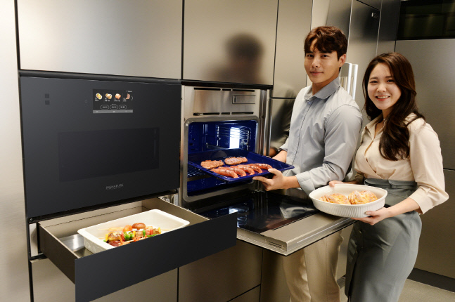 [사진1] 시그니처 키친 스위트 스팀오븐·광파오븐 출시
