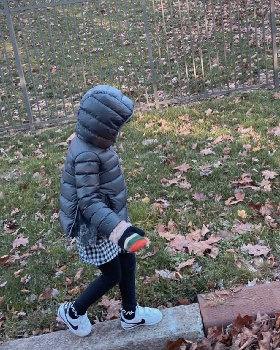 손태영, 딸 리호 종이접기 전시에 조카 바보 등장, 형부 이루마 "잘 간직해야겠다"