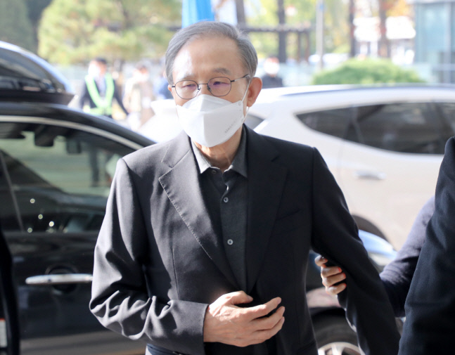 MB 동부구치소 이어 논현동 사저 경비요원 10명도 코로나19 집단감염