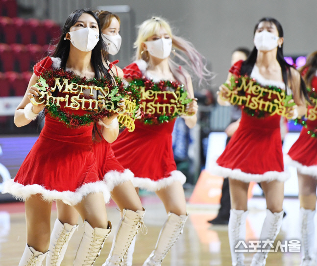 [포토] 전자랜드 치어리더, 크리스마스가 왔어요~