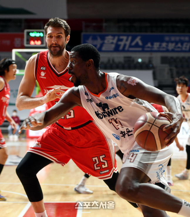 [포토] 심스 '과감한 돌파'