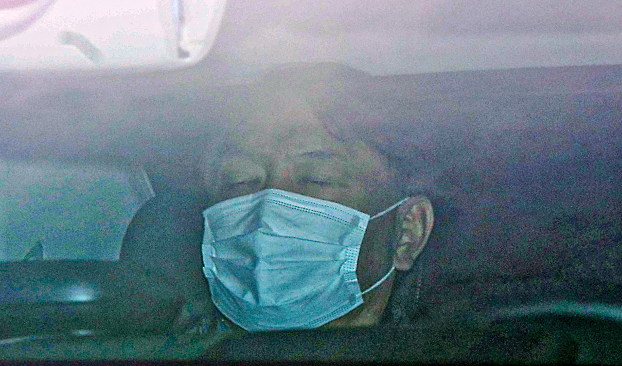 윤석열, 이틀째 출근.주요 사건 수사상황 보고받아