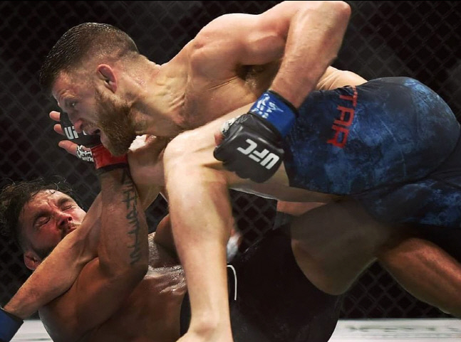 맥스 할로웨이를 저격한 캘빈 케이터, "나를 얕보다간 큰 코 다쳐!"